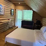 з 2 спальними кімнатами * Mukácheve