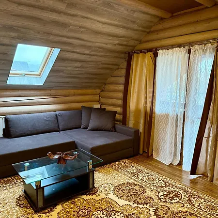 з 2 спальними кімнатами * Mukacheve